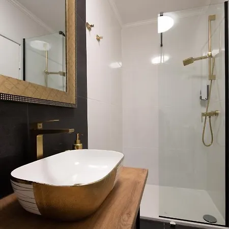 Wellness D'or - Exclusive New With Whirlpool, Sauna, Sunny Terrace, Private Parking *